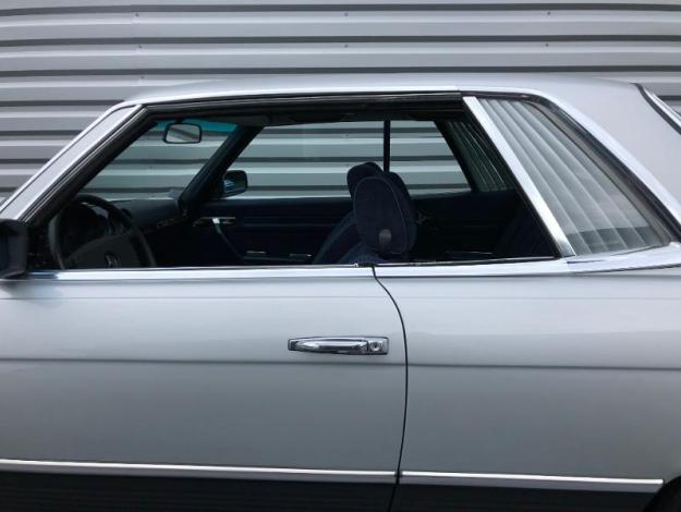 MERCEDES-BENZ 450 SLC 5.0L  