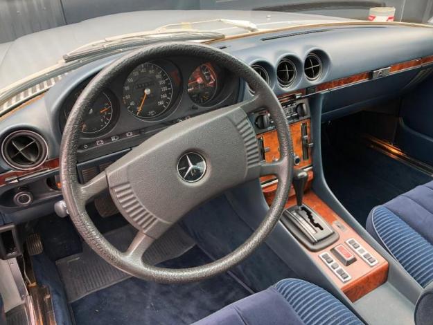 MERCEDES-BENZ 450 SLC 5.0L  