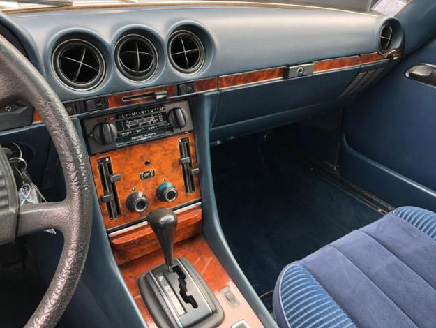 MERCEDES-BENZ 450 SLC 5.0L  