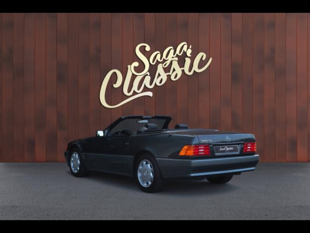 MERCEDES-BENZ 300 SL   