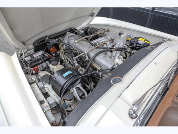 MERCEDES-BENZ 230 SL Pagode  