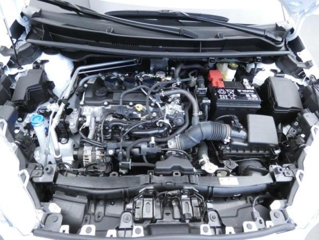 TOYOTA Yaris 120 VVT-i Design  MY22