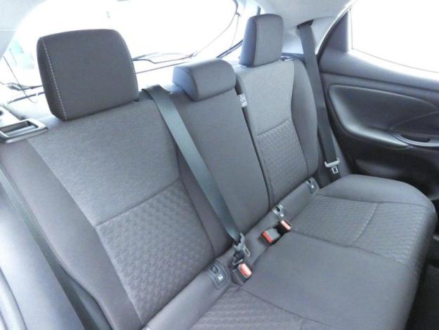 TOYOTA Yaris Hybride Hybride 116h Dynamic  YARIS HYBRIDE NG 116H DYNAMIC MY22