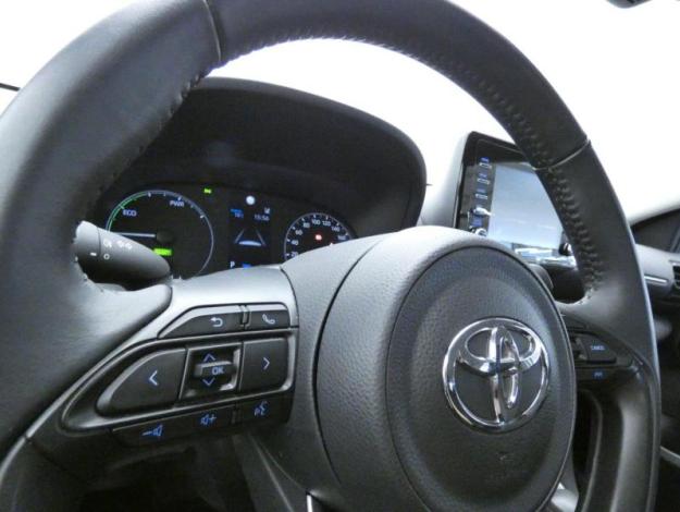 TOYOTA Yaris Hybride Hybride 116h Dynamic  YARIS HYBRIDE NG 116H DYNAMIC MY22
