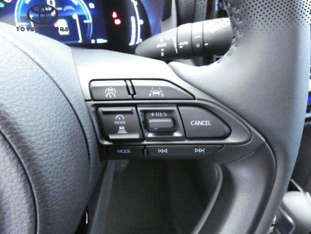 TOYOTA Yaris Cross 1.5 HYBRID 130H DESIGN PACK CARGO   