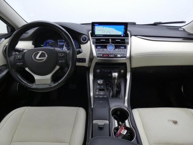 LEXUS NX 300H HYBRIDE 4WD EXECUTIVE PANO M19  