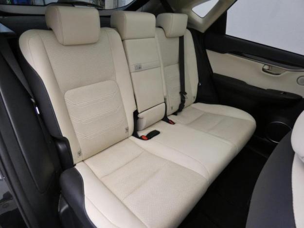 LEXUS NX 300H HYBRIDE 4WD EXECUTIVE PANO M19  