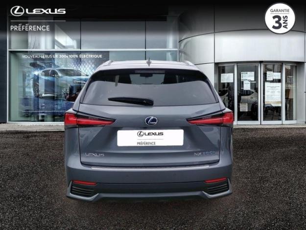 LEXUS NX 300H 2WD Design APP MY21  