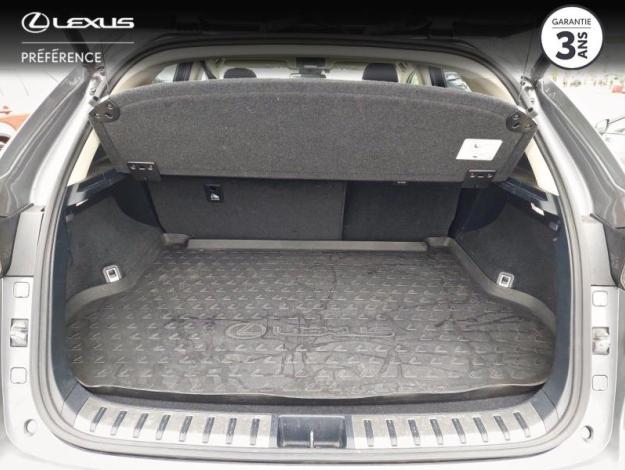 LEXUS NX 300H 2WD Design APP MY21  