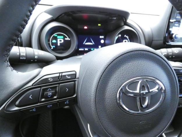 TOYOTA Yaris Hybrid Design  1.5 116 ch 