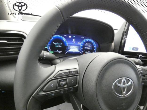 TOYOTA Yaris Cross Hybride YARIS CROSS 130H 2WD COLLECTION TOIT PANORAMIQUE PACK TECHNO  