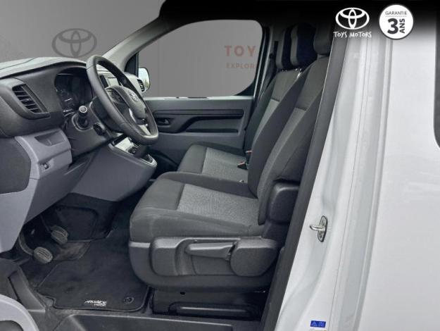 TOYOTA Proace Combi 1.5 D MEDIUM 120 D-4D DYNAMIC MC22  