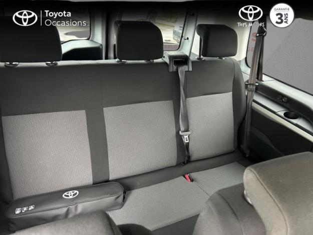 TOYOTA Proace Combi 1.5 D MEDIUM 120 D-4D DYNAMIC MC22  