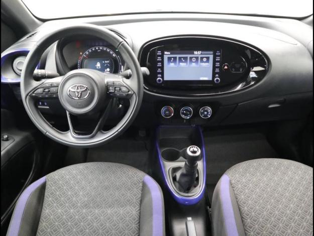 TOYOTA Aygo X 1.0 VVT-i 72 Design MY23  