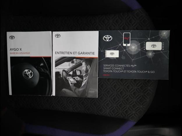TOYOTA Aygo X Aygo X 1.0 VVT-i 72 Design MY23  