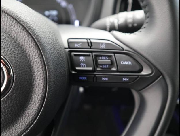 TOYOTA Aygo X Aygo X 1.0 VVT-i 72 Design MY23  