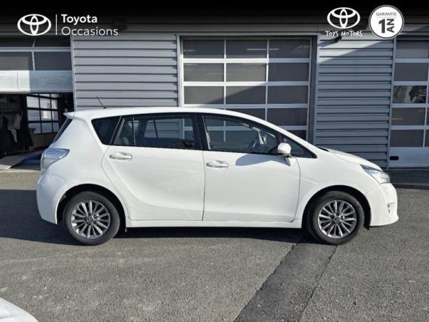 TOYOTA Verso 132 VVT-i Dynamic  