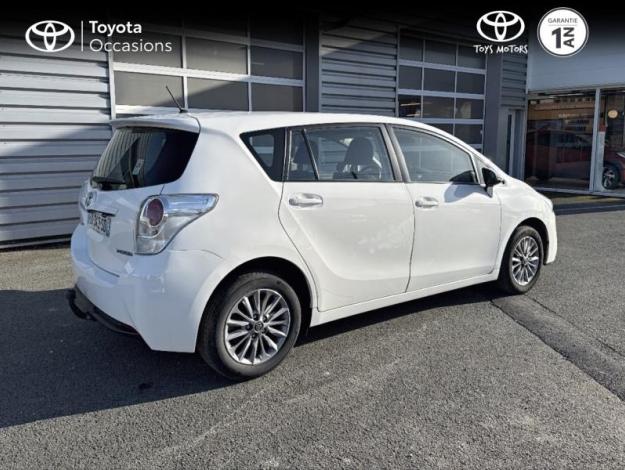 TOYOTA Verso 132 VVT-i Dynamic  
