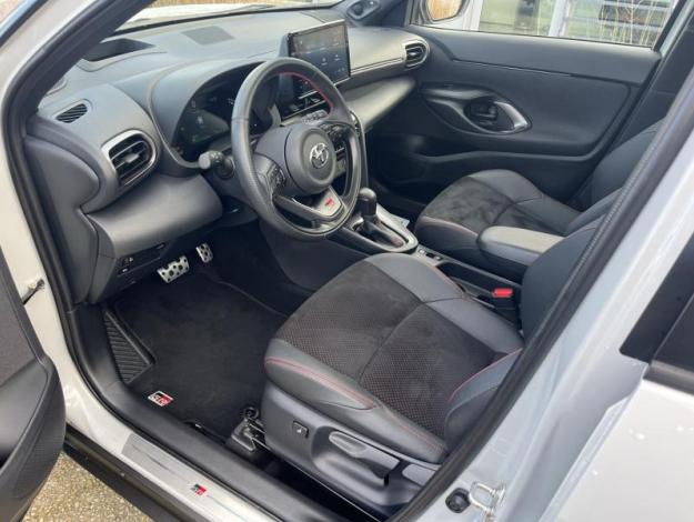 TOYOTA Yaris Cross 1.5 Hybrid 116h GR Sport  