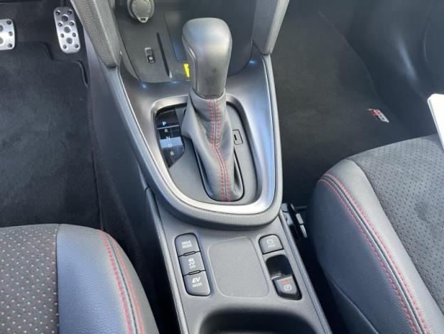 TOYOTA Yaris Cross 1.5 Hybrid 116h GR Sport  