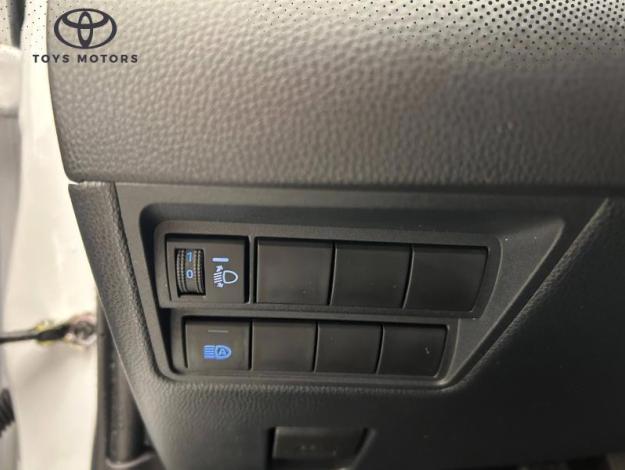 TOYOTA Yaris 120 VVT-i Dynamic  