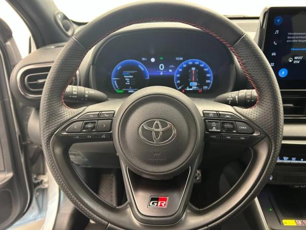 TOYOTA Yaris Hybride Hybride 130h GR SPORT  