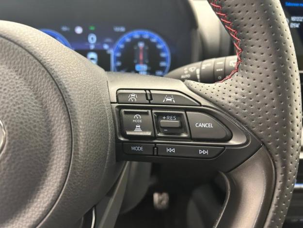 TOYOTA Yaris Hybride Hybride 130h GR SPORT  