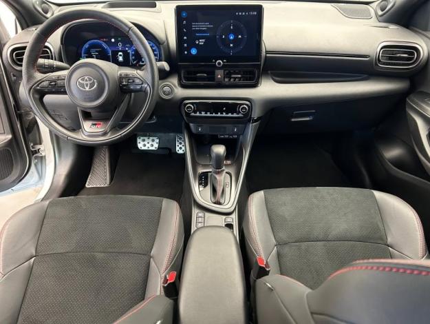 TOYOTA Yaris Hybride Hybride 130h GR SPORT  