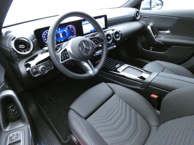 MERCEDES-BENZ CLA Shooting Brake CLA 250 e Hybrid EQ Shooting Brake Progressive Line  CLA 250 e Shooting Brake Progressive Line