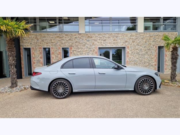 MERCEDES-BENZ Classe E Berline Classe E 220 d AMG Line Berline  Classe E 220 d AMG Line Berline