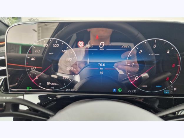 MERCEDES-BENZ Classe E Berline Classe E 220 d AMG Line Berline  Classe E 220 d AMG Line Berline