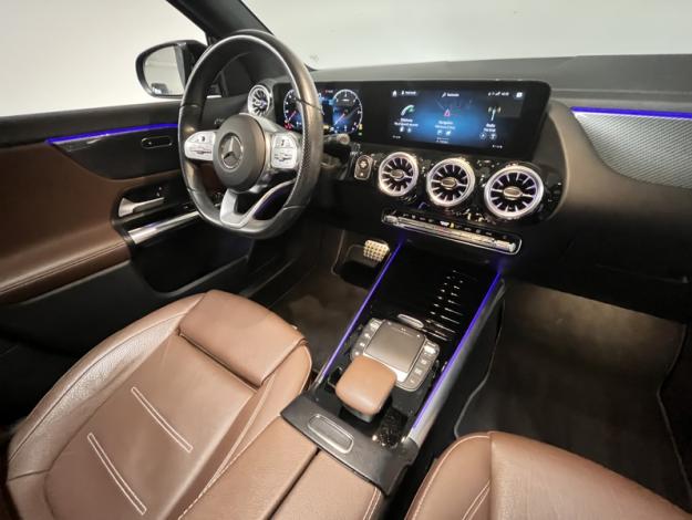 MERCEDES-BENZ GLA 200 d AMG Line  GLA 200 d AMG Line