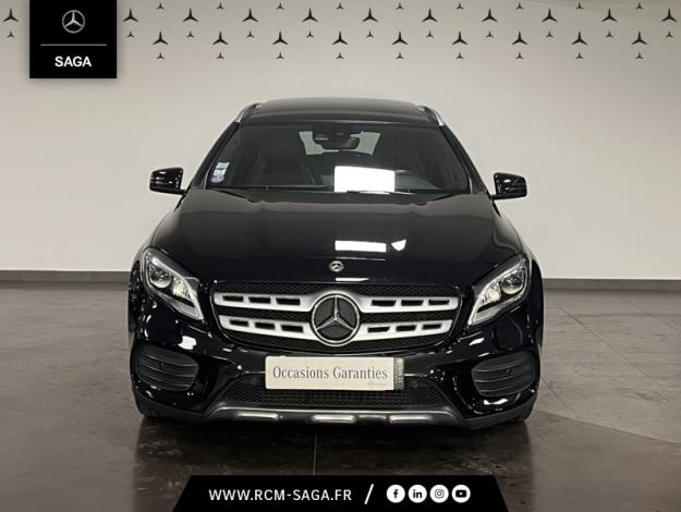 MERCEDES-BENZ GLA 180 Fascination  