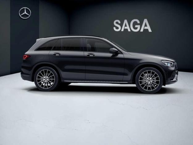 MERCEDES-BENZ GLC SUV GLC 300 d 4MATIC SUV AMG Line  GLC 300 d 4MATIC SUV AMG Line