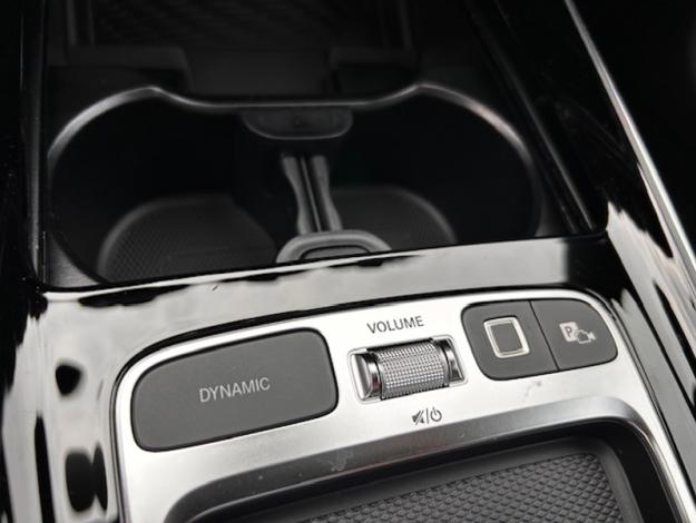 MERCEDES-BENZ EQB 250 + Luxury Line - SAGA Huy (+32 85 23 69 00) 