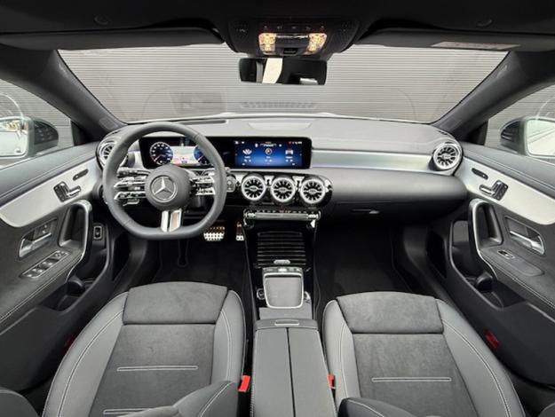 MERCEDES-BENZ CLA Shooting Brake CLA 200 d Shooting Brake AMG Exclusive Design  CLA 200 d Shooting Brake AMG Exclusive Design