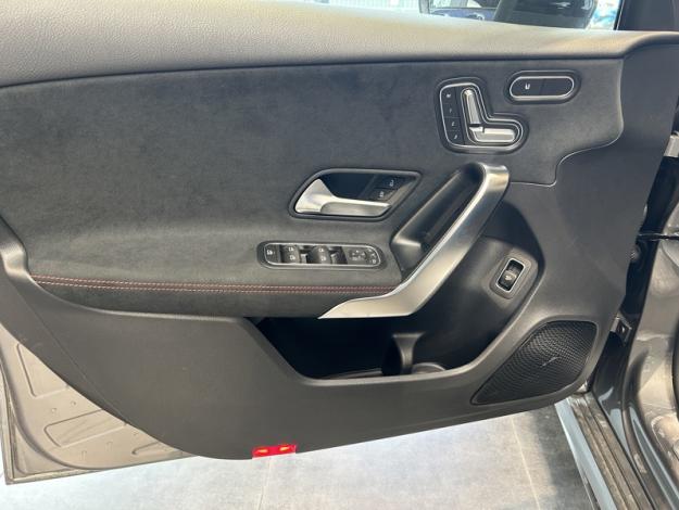 MERCEDES-BENZ A-Klasse A 180 Berline Star Edition