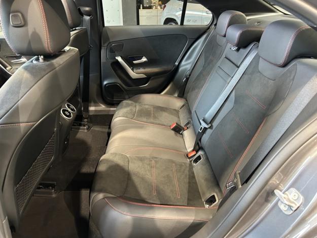 MERCEDES-BENZ A-Klasse A 180 Berline Star Edition