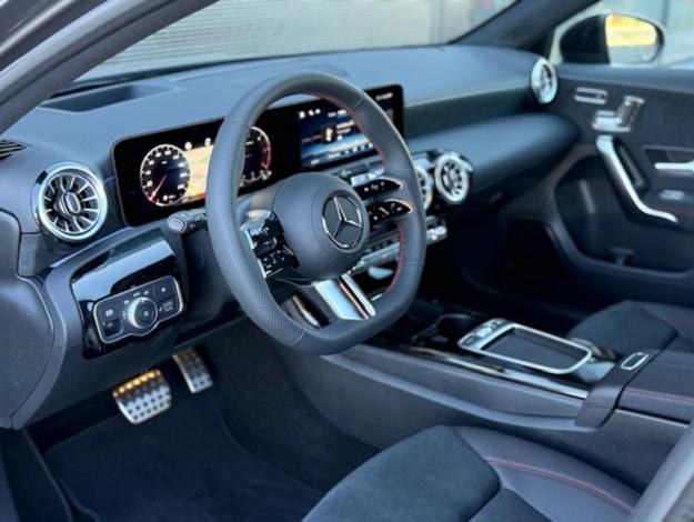 MERCEDES-BENZ Classe A 200 d AMG Line  Classe A 200 d AMG Line