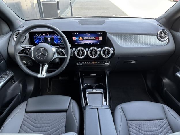 MERCEDES-BENZ EQA 250+ Business Line  EQA 250+ Business Line