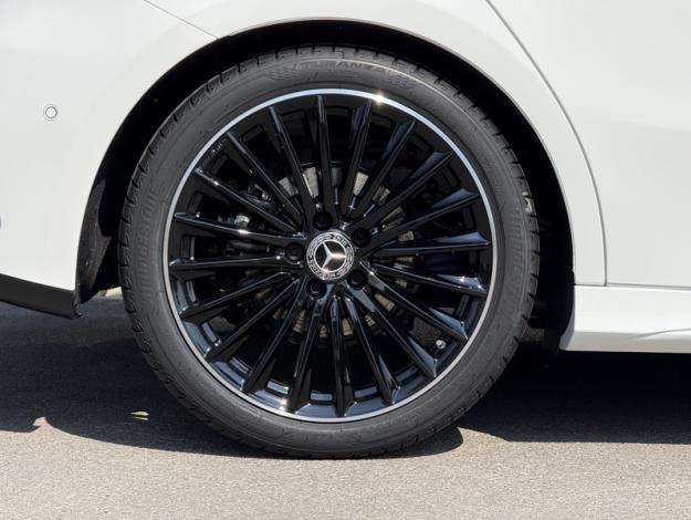 MERCEDES-BENZ Classe A 200 d AMG Line  Classe A 200 d AMG Line