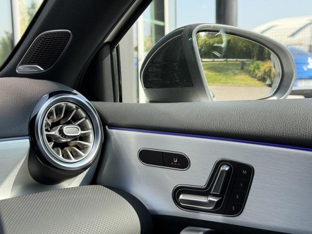 MERCEDES-BENZ Classe A 200 d AMG Line  Classe A 200 d AMG Line