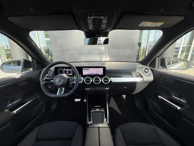 MERCEDES-BENZ GLB 200 d AMG Line  GLB 200 d AMG Line