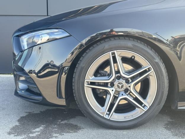 MERCEDES-BENZ Classe A A 200 d Compacte AMG Line 