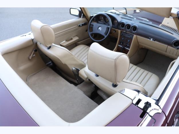 MERCEDES-BENZ SL 300  300SL (R 107)