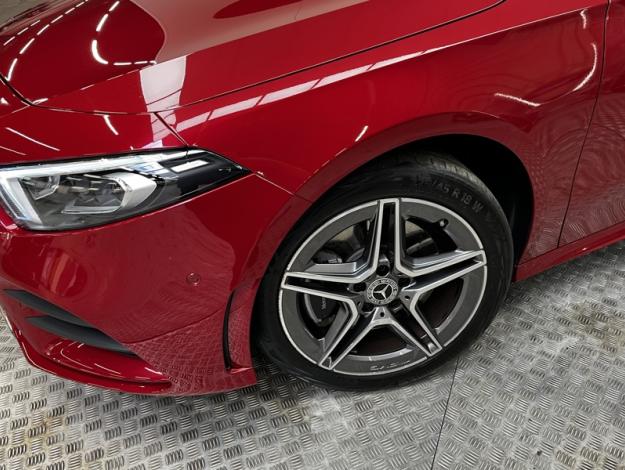 MERCEDES-BENZ Classe A 250 e AMG Line  