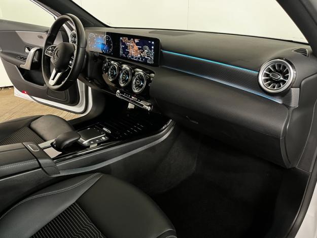 MERCEDES-BENZ Classe A 180 d Progressive Line  