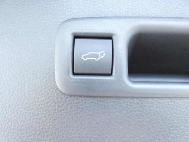 TOYOTA HIGHLANDER 2.5 HYBRID LOUNGE 248 E-CVT AWD-I  TO P.PREMIUM MY24