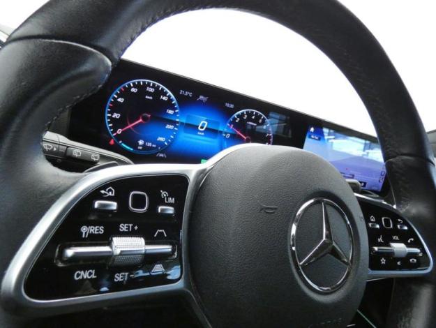 MERCEDES-BENZ GLA 250 e Progressive Line  