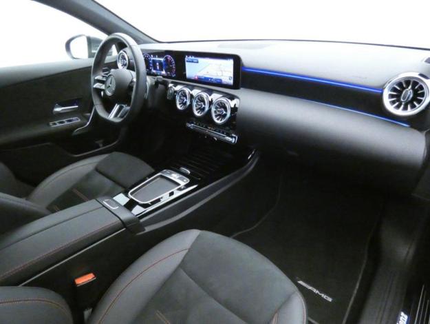 MERCEDES-BENZ Classe A 250 e AMG Line  